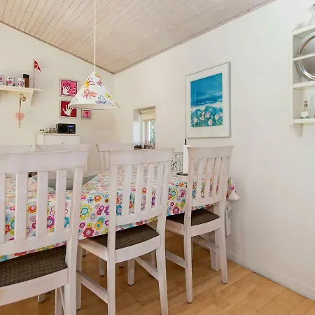 Three-bedroom Holiday In Glesborg 5 Ferienhaus *